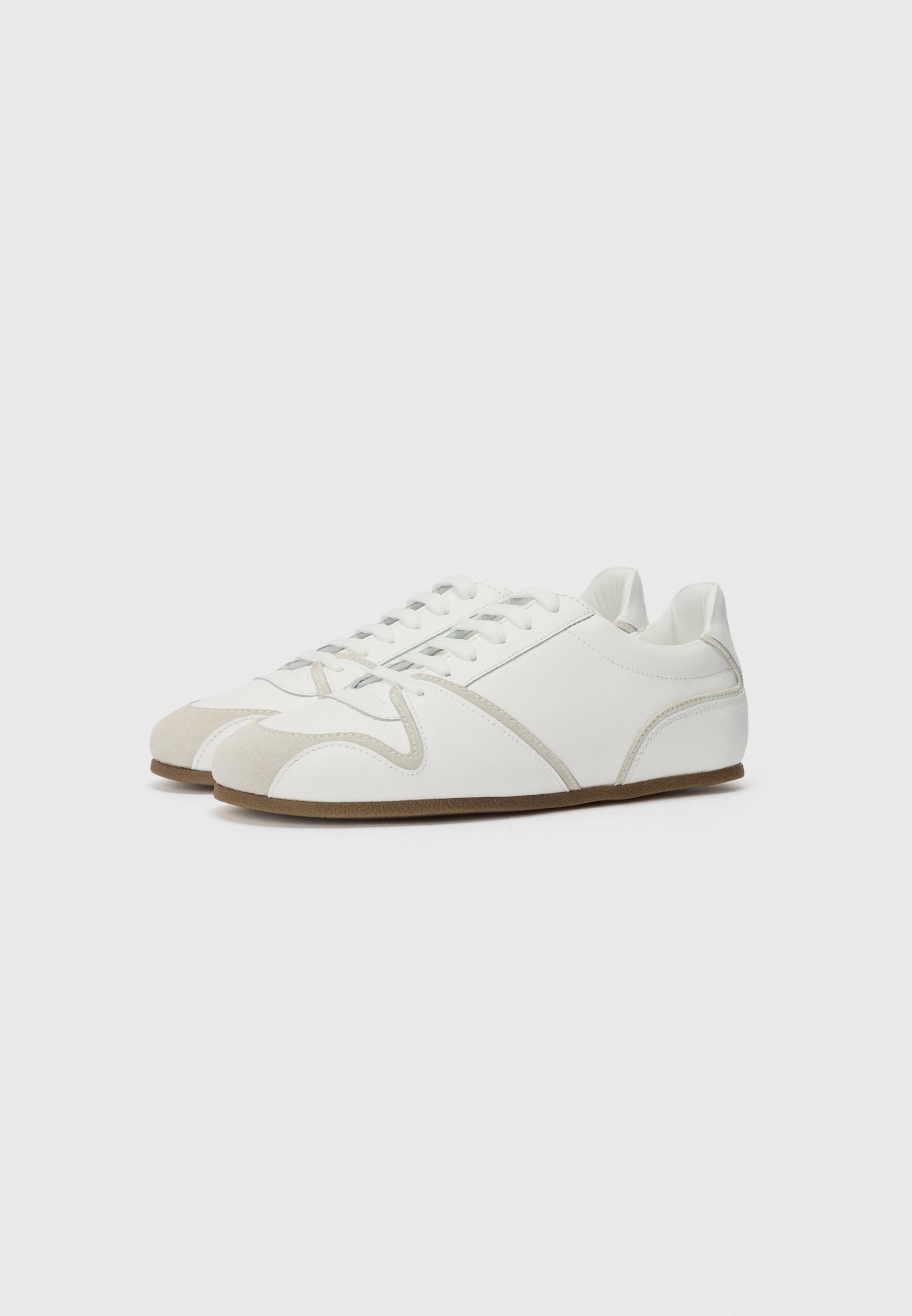 MOSCHINO Trainers - bianco