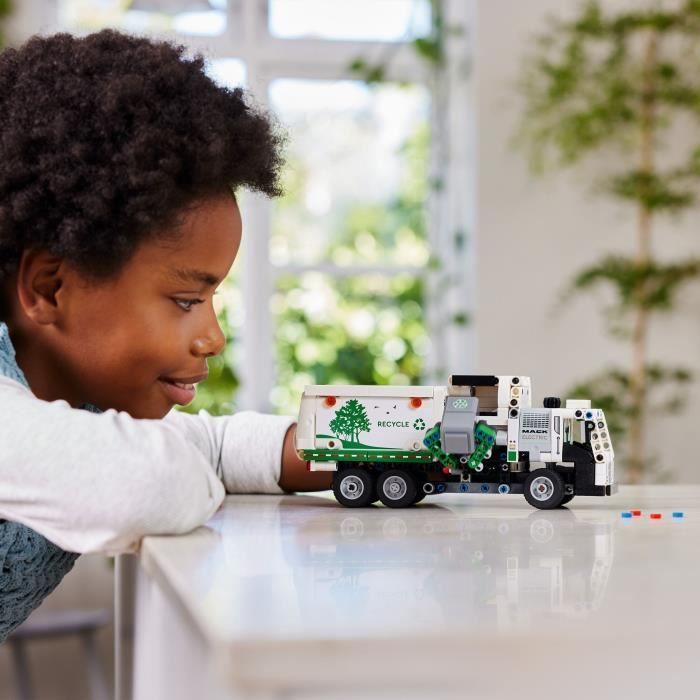 LEGO® 42167 Technic Mack LR Sähkökäyttöinen jäteauto, Sähkökäyttöinen kuorma-autolelu, Kierrätysajoneuvo