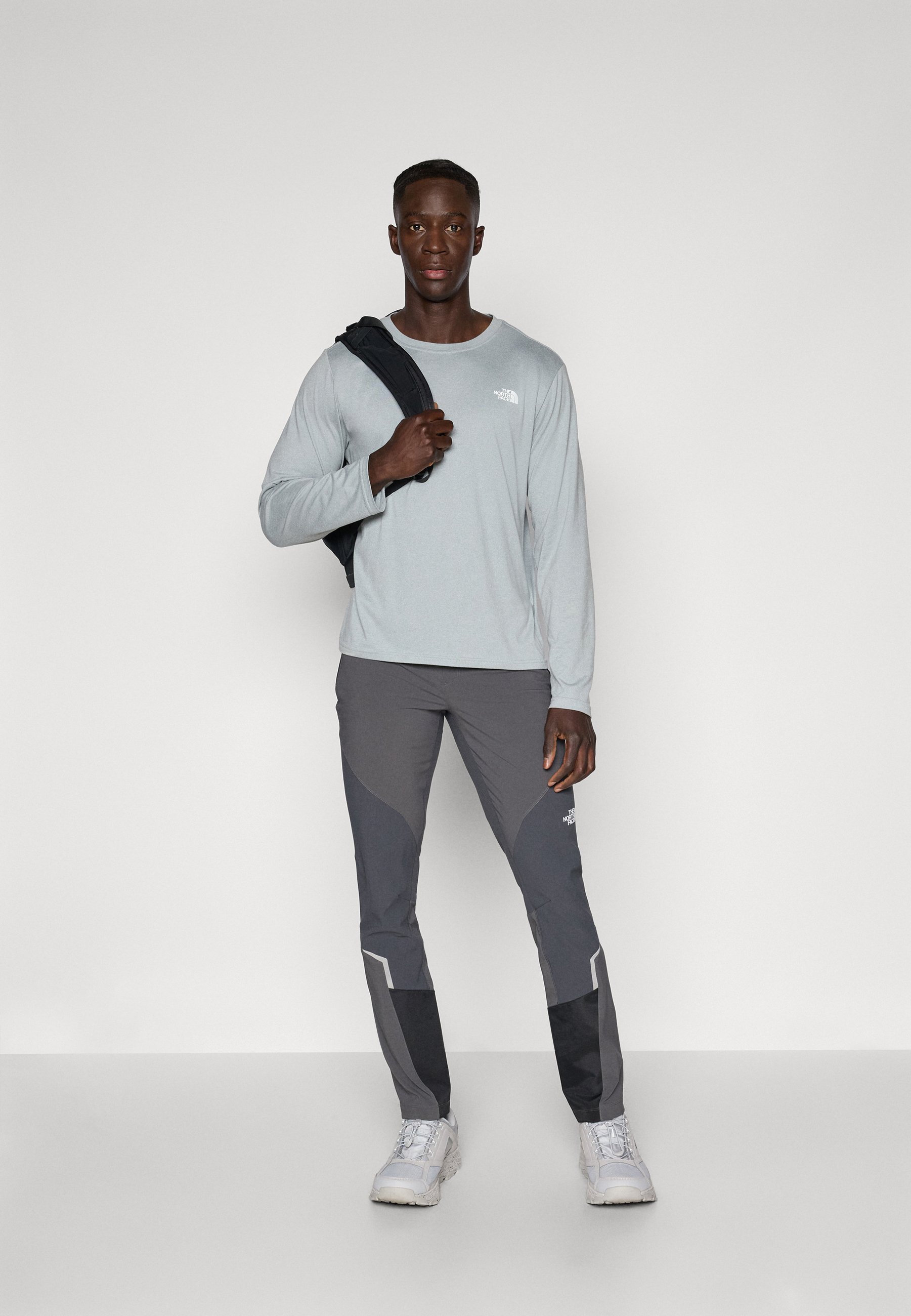 Pantaloni The North Face DAWN TURN - Pantaloni da esterno - grigio antracite/grigio asfalto/nero
