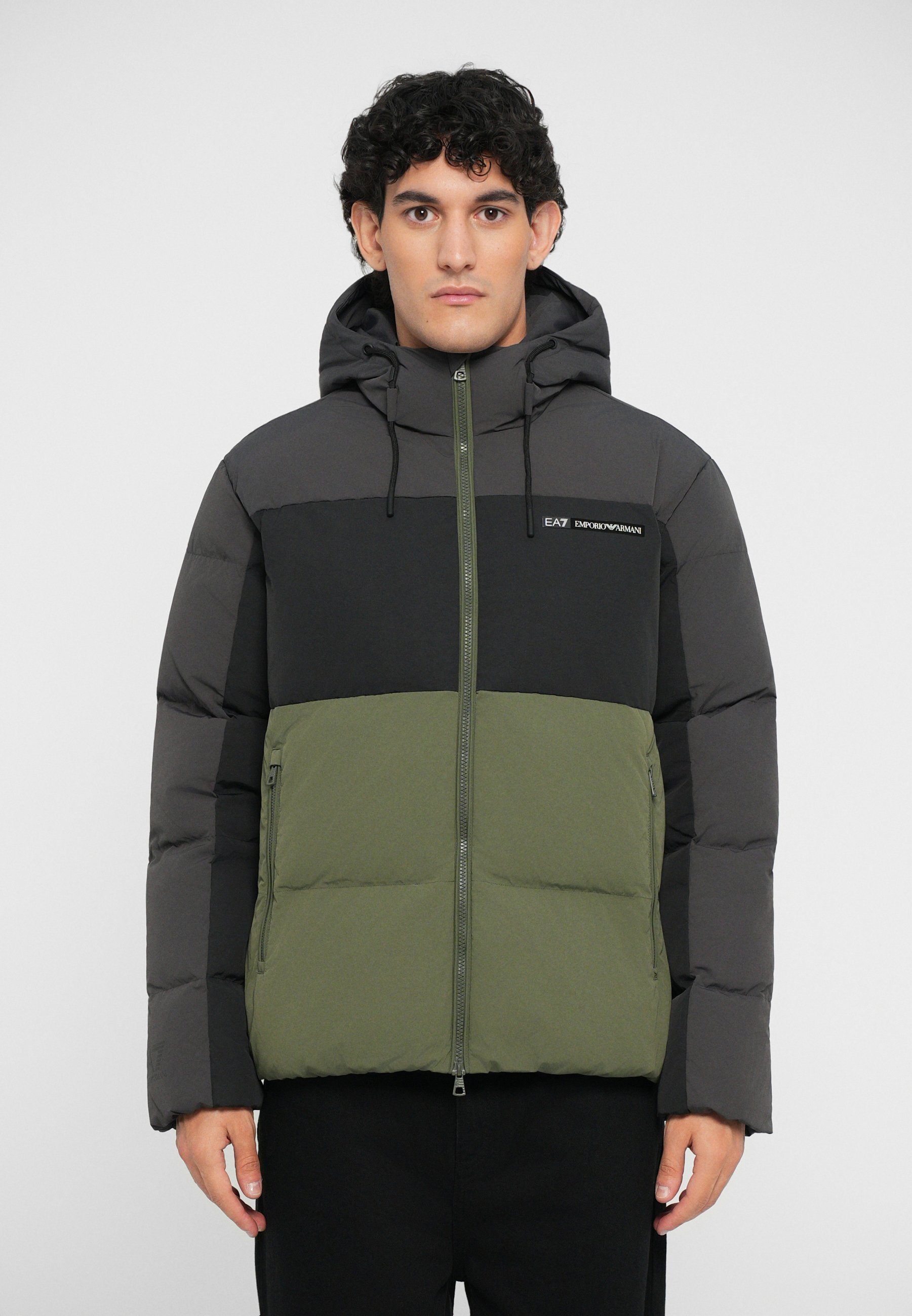 EA7 Emporio Armani TRAIN ATHLETIC COLOUR BLOCK PADDED JACKET - Giacca invernale - scarabeo