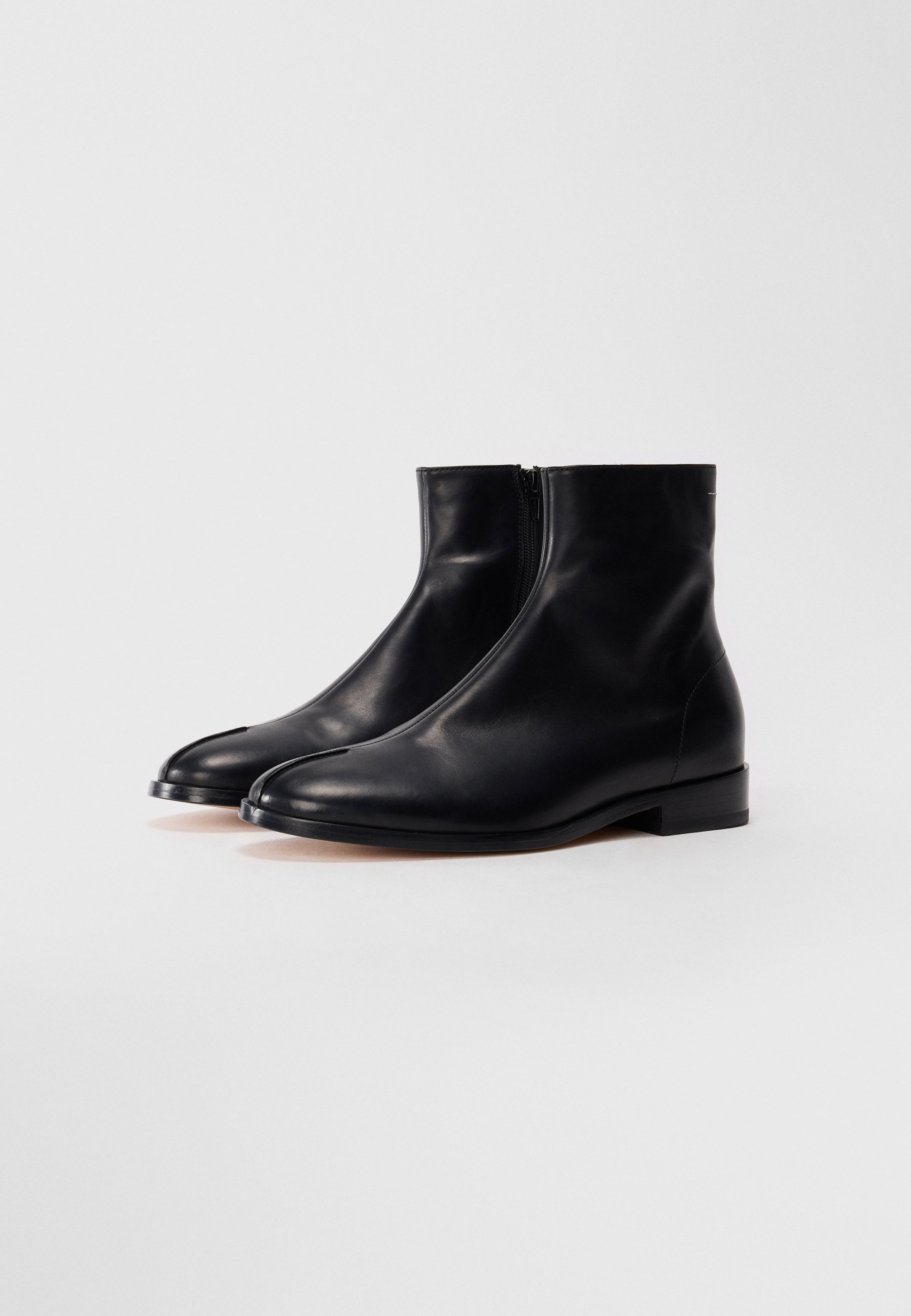 MM6 Maison Margiela Classic enkellaarsjes - zwart