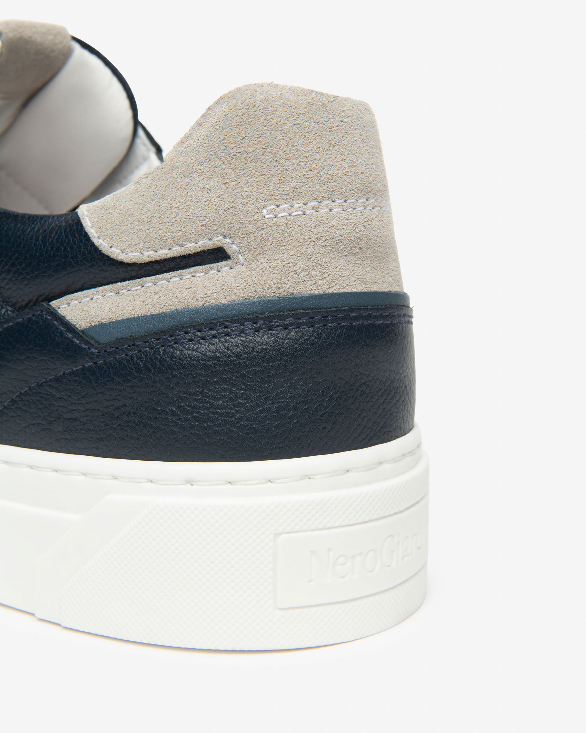  Herren-Sneaker aus Leder