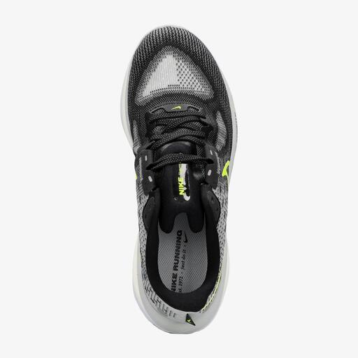Nike Vomero 17