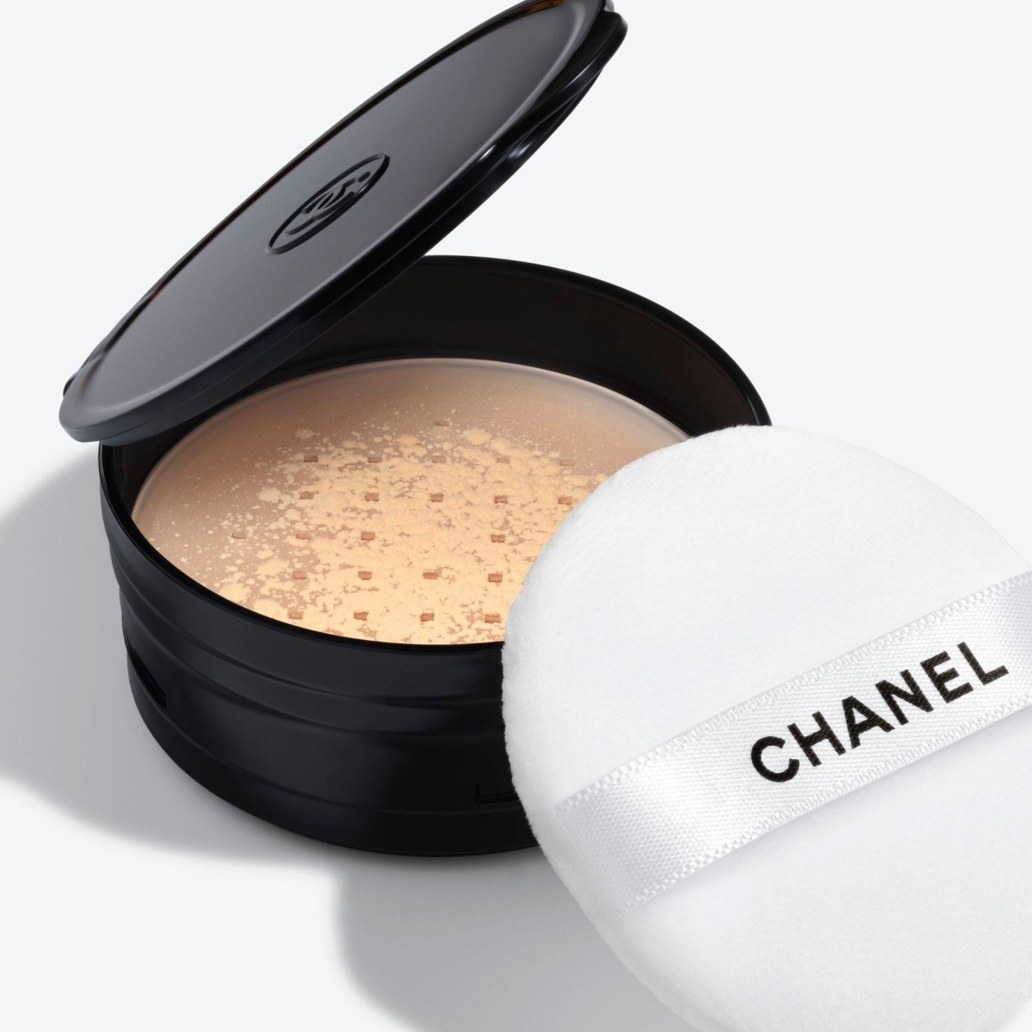 CHANEL Univerzalni puder za ponijeti, zamjena – 6 g
