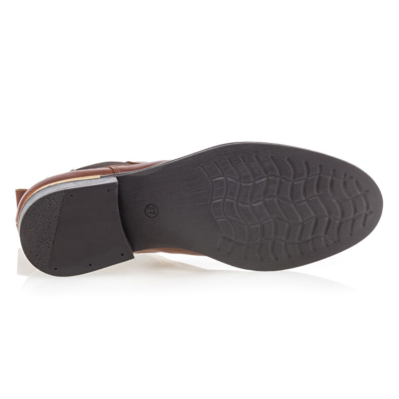 Braune Damenstiefel / Stiefeletten