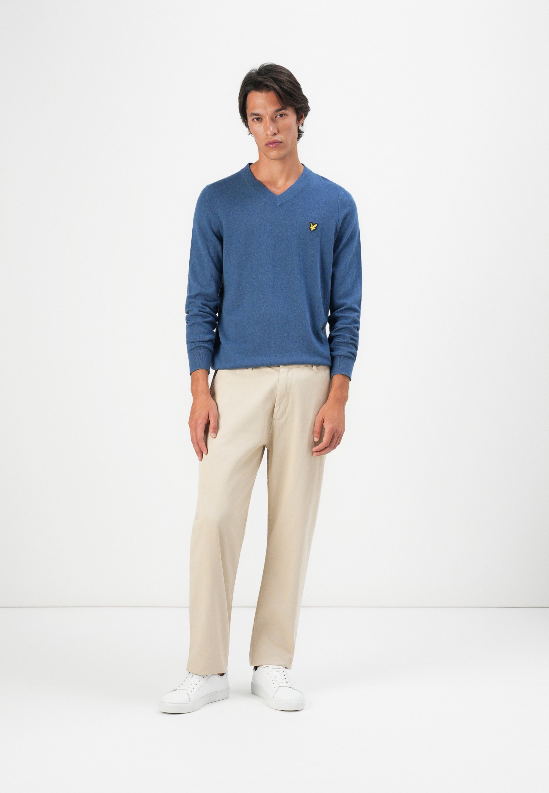 Lyle & Scott SCOLLO A V - Maglione - acque profonde