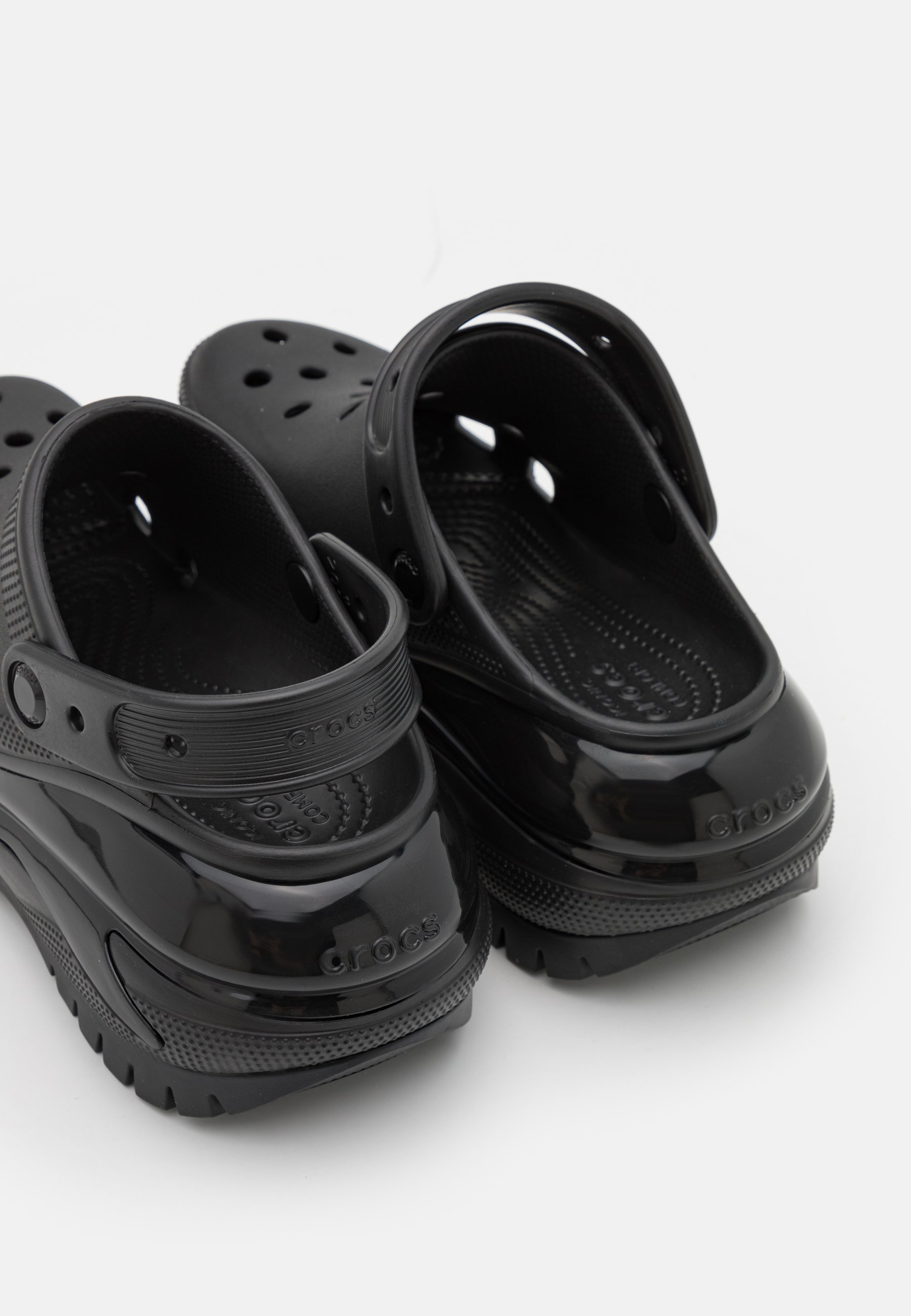 Crocs CLASSIC MEGA CRUSH UNISEX - Muiltjes - zwart