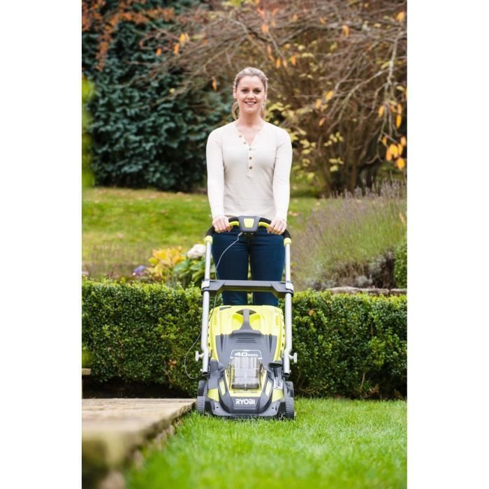RYOBI - Tondeuse 36V Power Assist™ - Ø coupe 40 cm - ramassage et mulching + batterie 6,0 Ah High Energy et chargeur - RLM36X41H60PG