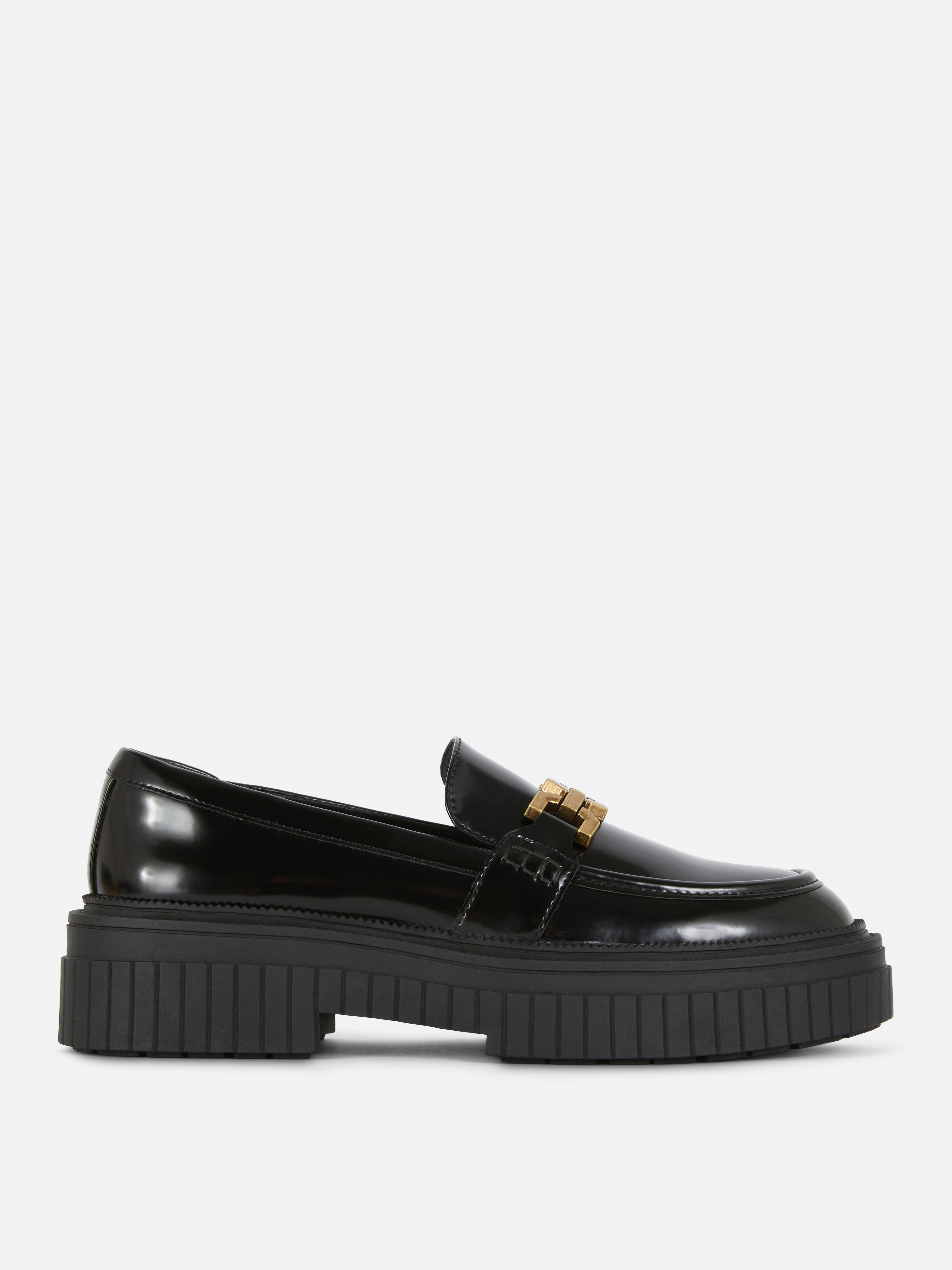 Mocasini robuști cu lanț. Talpa groasă și modernă conferă acestor mocasini un aspect extra elegant și un look smart-casual!