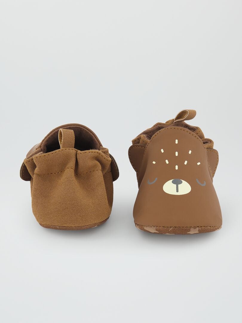 Chinelo Fechado - BEGE