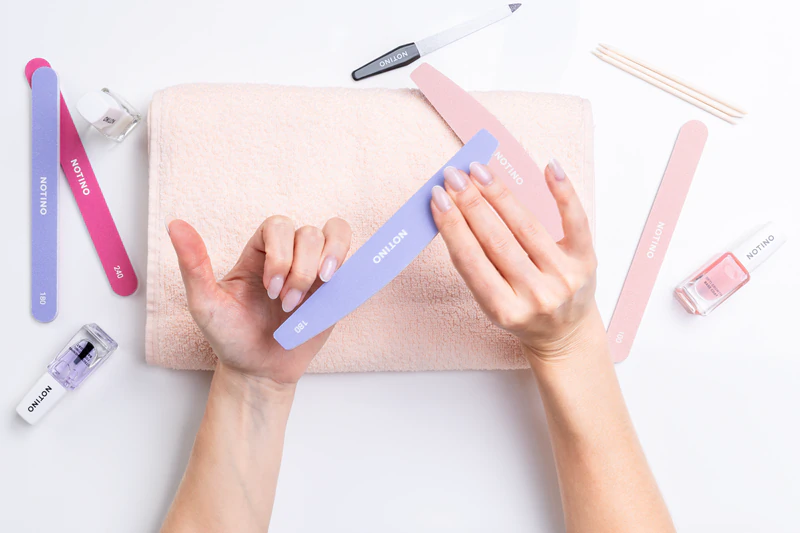 Notino Nail Tools nagelvijl Arc: een klassieke nagelvijl met twee ruwheidsgraden.