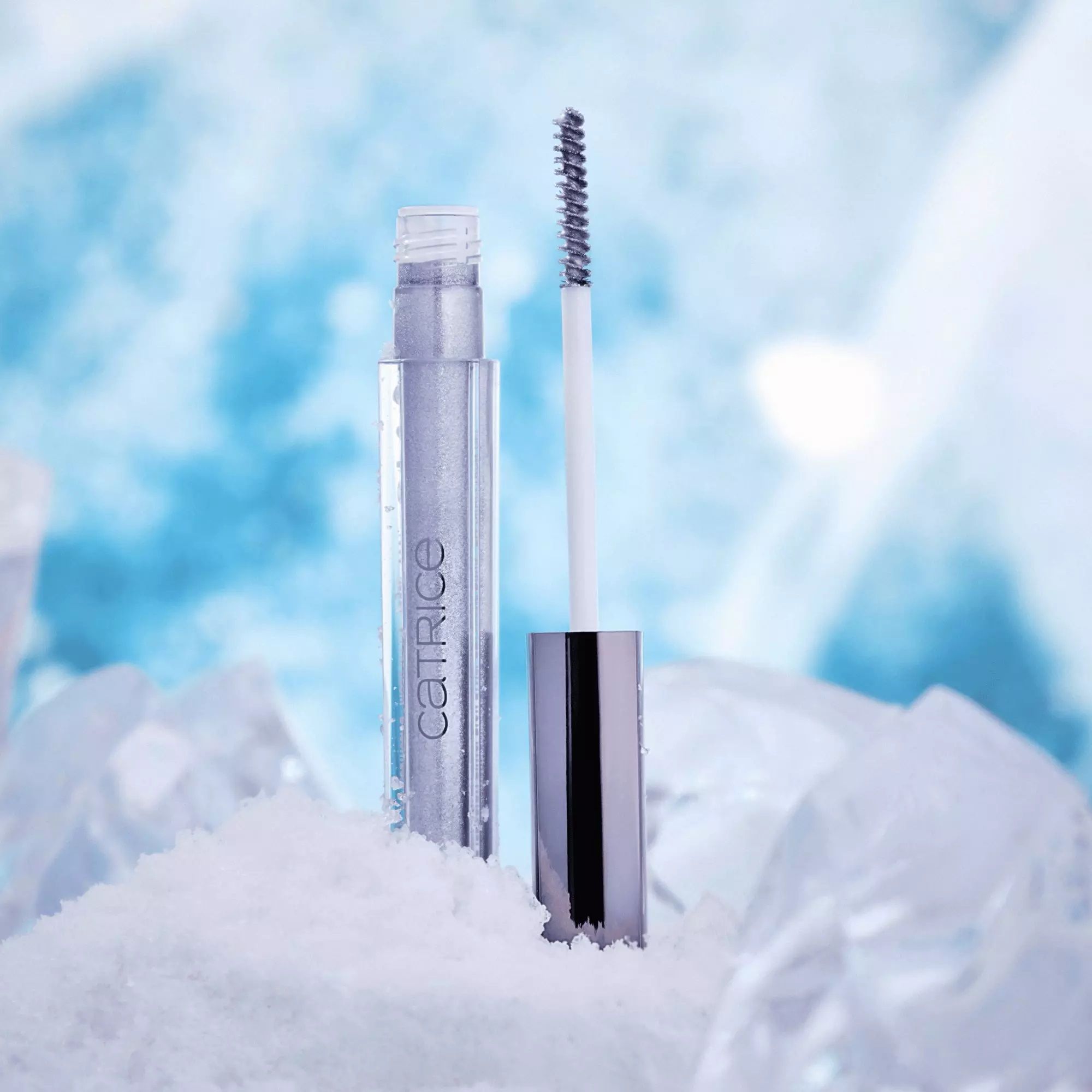 Arctic Illusion mirdzošs uzacu gels Uzacu kosmētikas līdzekļi un zīmuļi