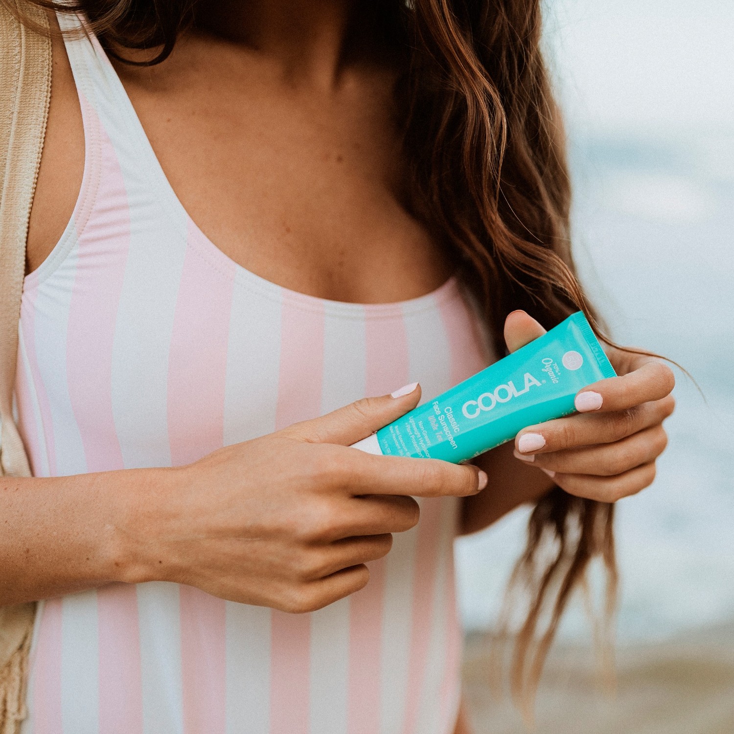 Coola Lotion Solaire Visage SPF50 au Thé Blanc