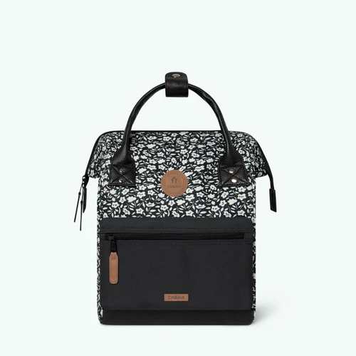 Cabaia Adventurer Small Catania Rucksack, schwarz