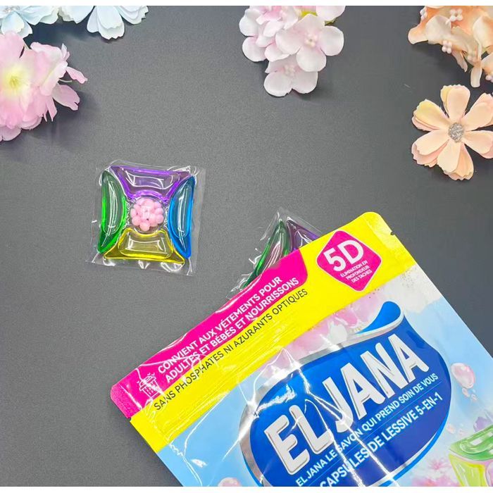 Cápsulas de detergente ELJANA 5 en 1, aroma a melocotón: ropa limpia y fresca.