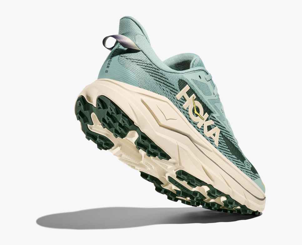 HOKA Sal Challenger 8 Jade / Trufa