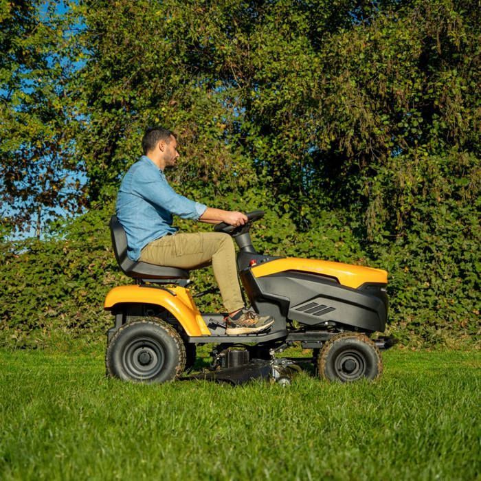 STIGA 398E TORNADO TRATTORE DA PRATO, 56V, 98CM – BATTERIE MODULARI EPOWER PRO (NON INCLUSE), FUNZIONE MULCHING – PRATI FINO A