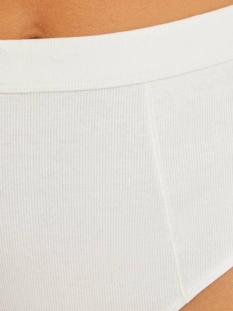 Conjunto de 2 cuecas caneladas de algodão - BRANCAS