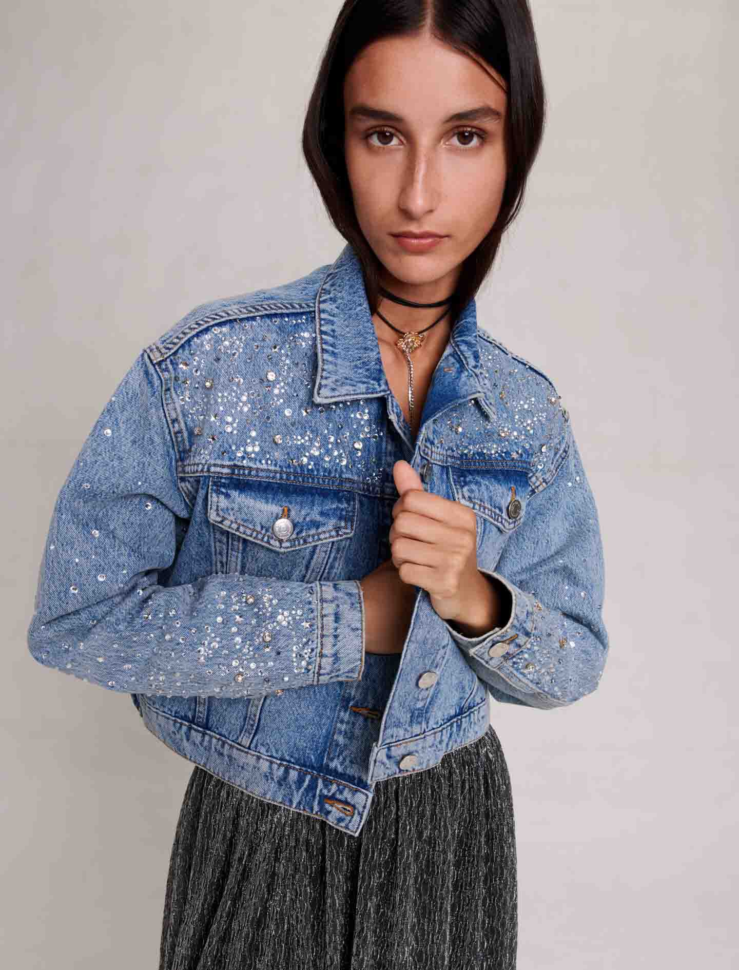 Jachetă din denim decorată cu strasuri - Albastră