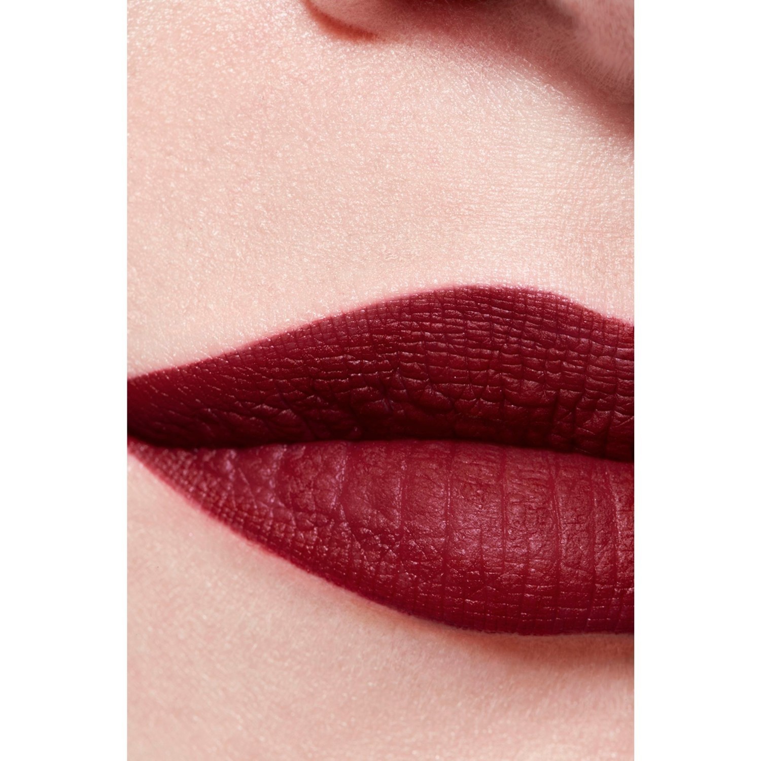 CHANEL lūpu krāsa ROUGE ALLURE VELVET - 3,5 g