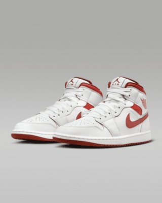 Air Jordan 1 Mid SE Men's Shoes