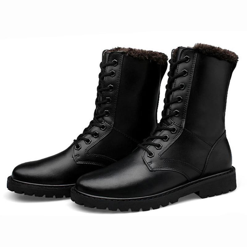 Zapatos de invierno nuevos para hombre, talla grande, botas de cuero para hombre, con refuerzo de terciopelo y algodón, zapatos cálidos para exteriores, botas militares informales 234