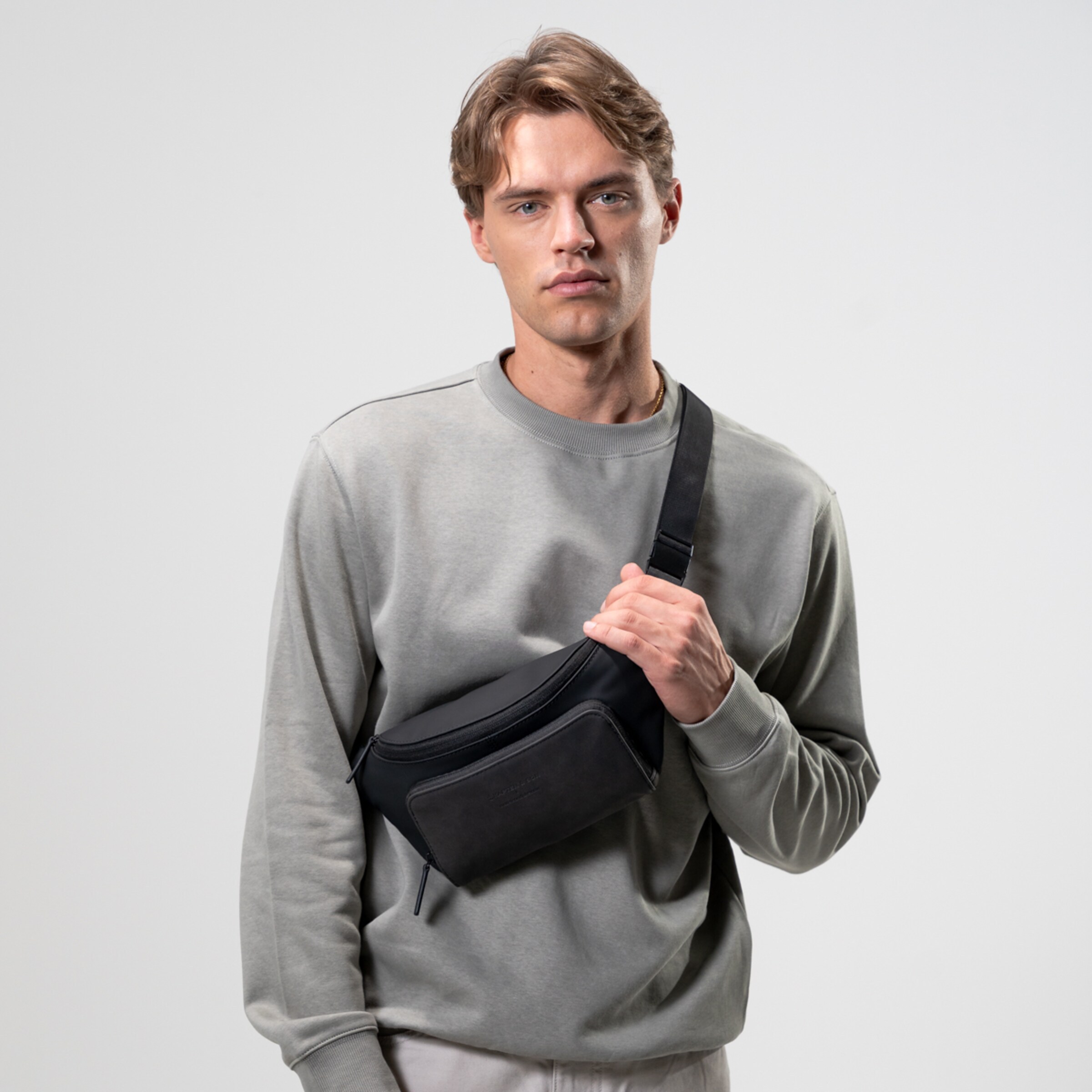 Sac bandoulière Bali entièrement noir par Mariefeandjakesnow