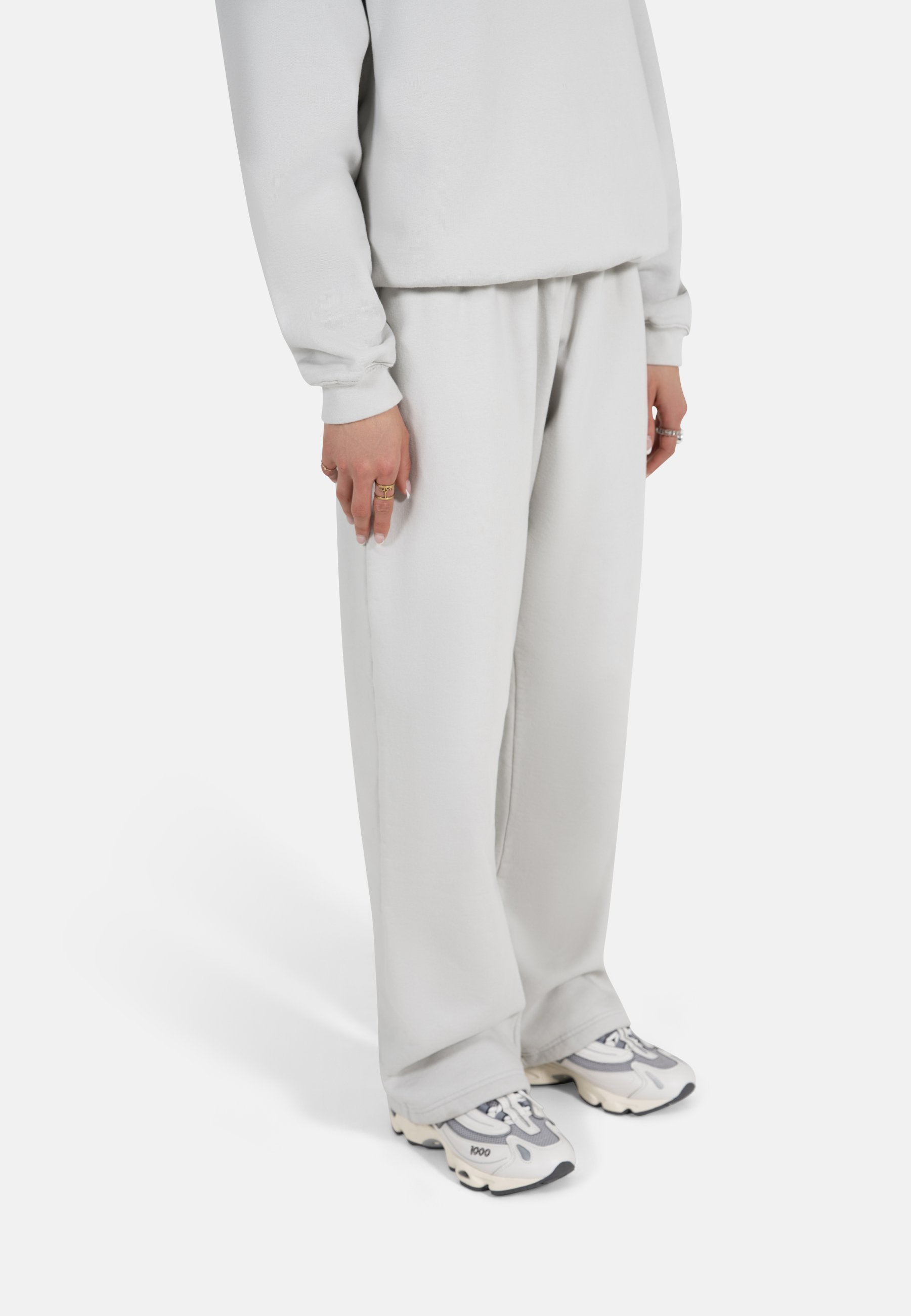 De joggingbroek van The Tracksuit Club