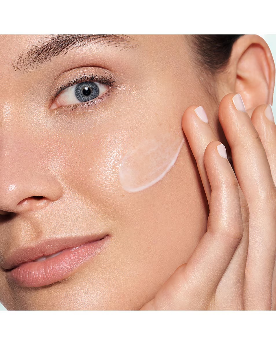 VALMONT Vitality освежавајући флуид за лице