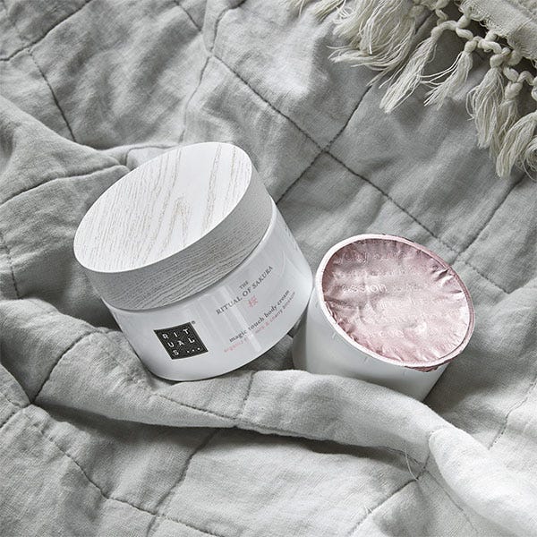 The Ritual Of Sakura Kropscreme | 220 ml