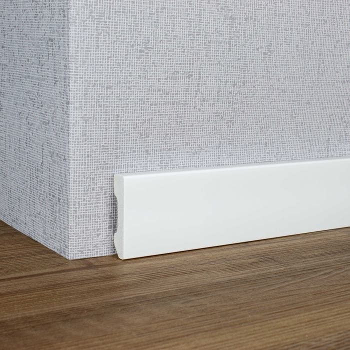 PROVISTON Plinthe 16 x 60 x 2000 mm Plinthe moderne profilé carré Plinthe de haute qualité plastique blanc Résistant à l'eau,