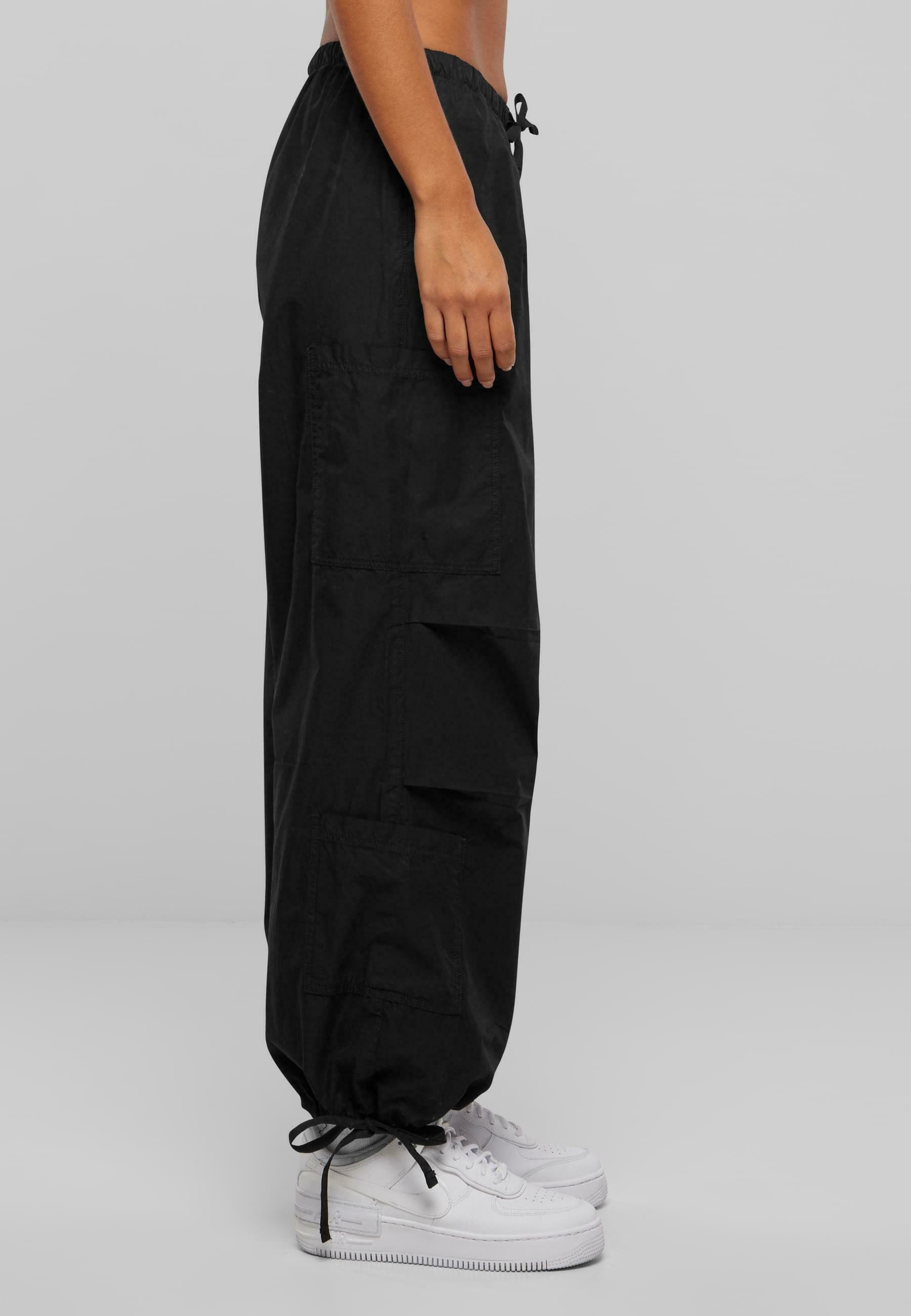 Urban Classics Cargo hlače - črne