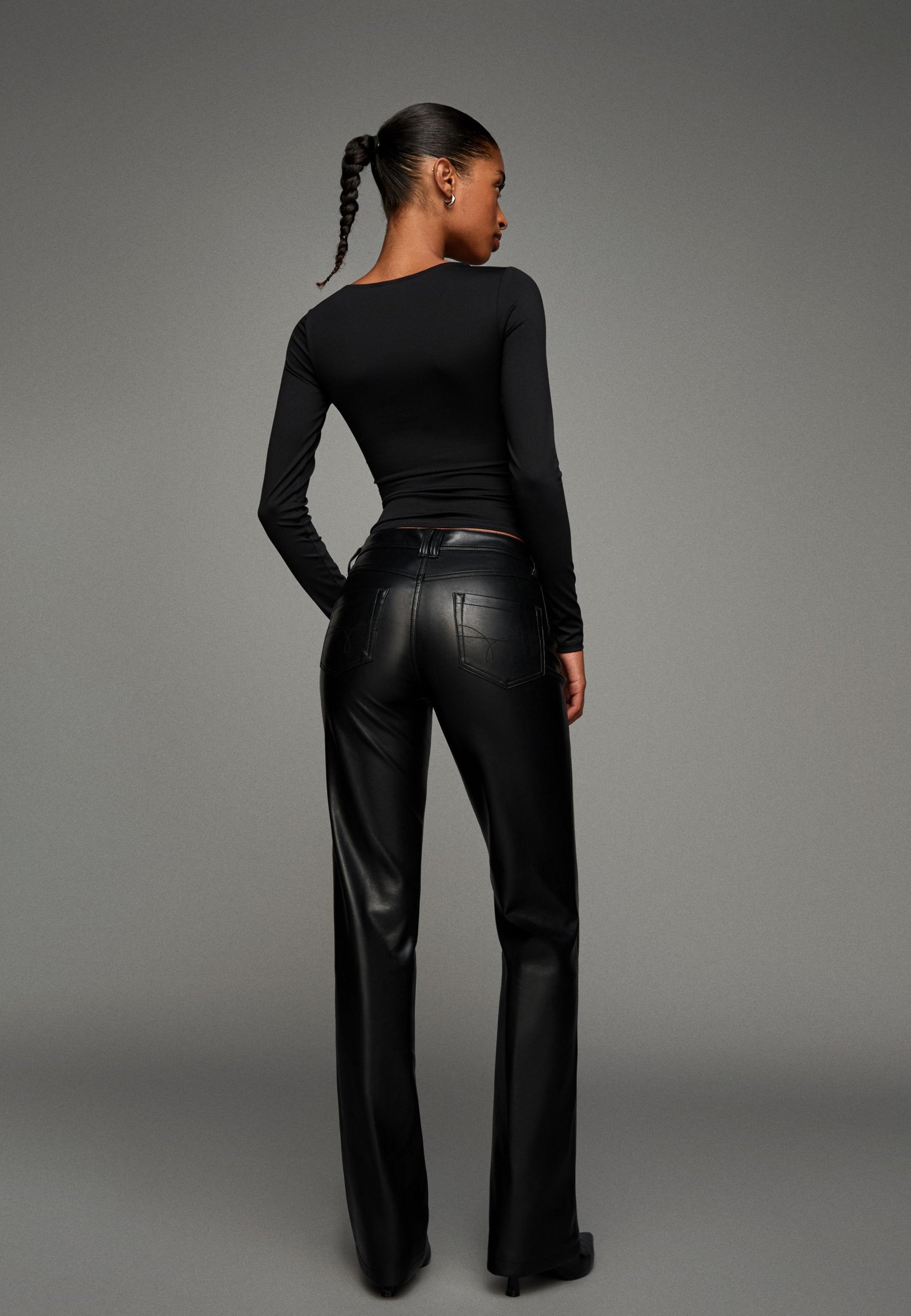 Bershka EFFECT - Pantaloni - neri