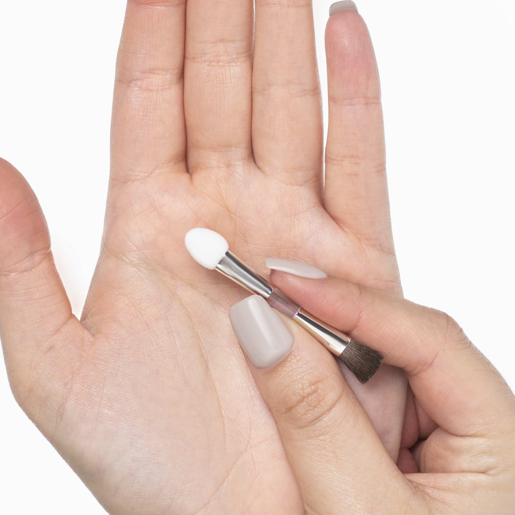 ARTDECO APPLICATEUR DOUBLE (MOUSSE + POILS)