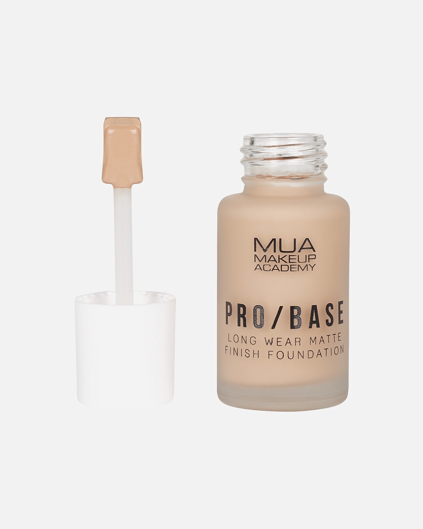 MUA Makeup Academy Foundation PRO / BASE dugotrajni, mat finiš – 30 ml