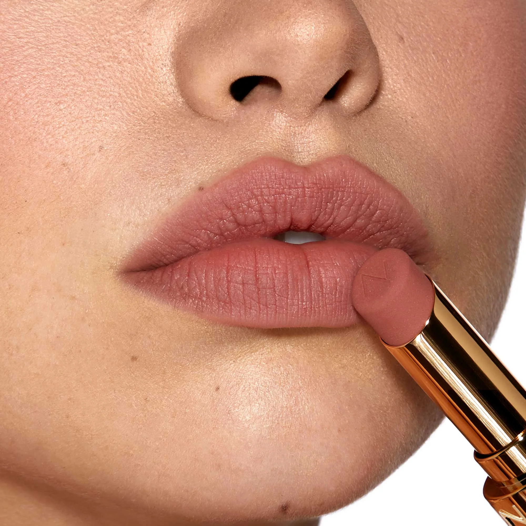 Labbra Beyond Blurry Lipstick - Rossetto