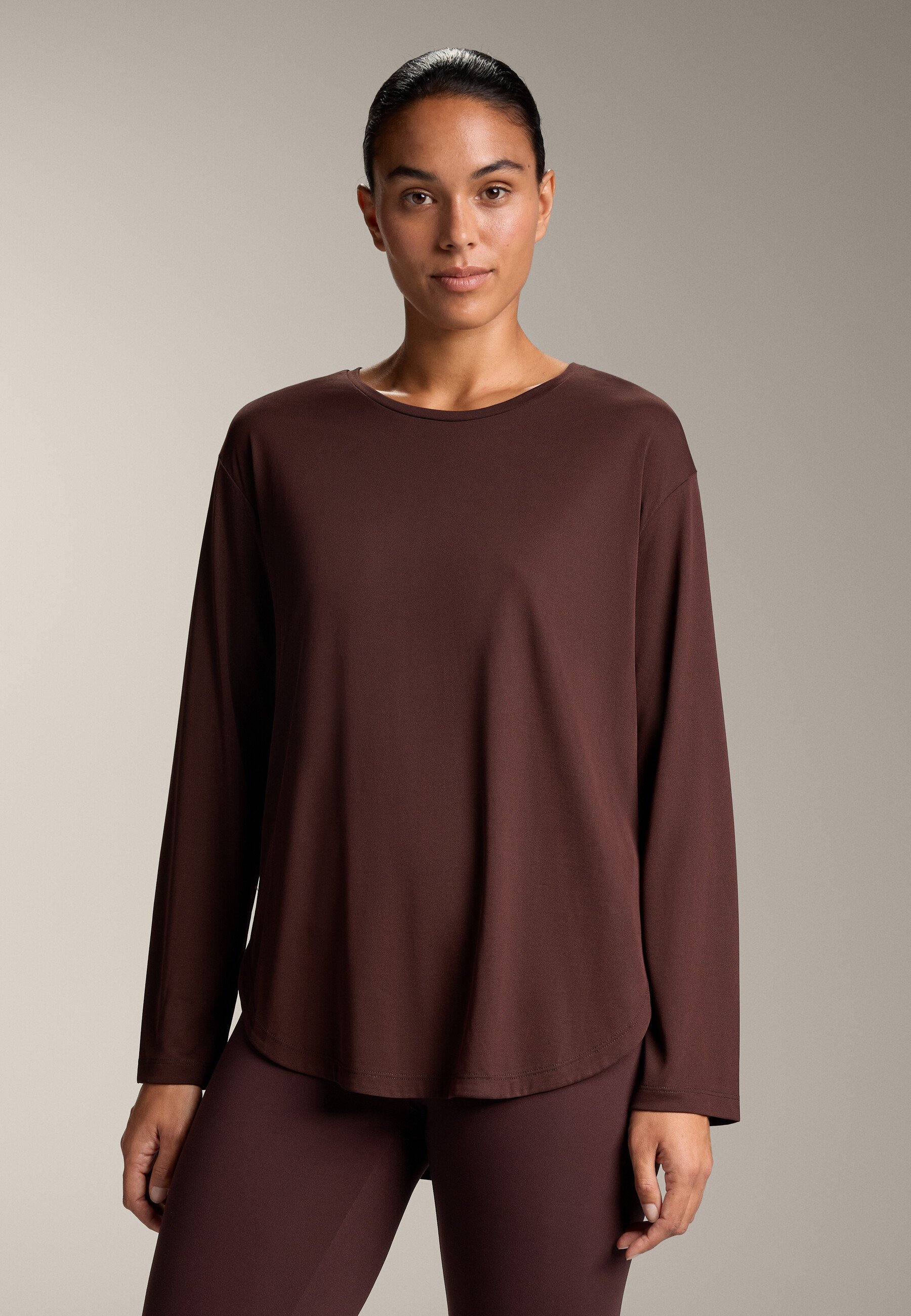 OYSHO SOFT TOUCH TOP MET LANGE MOUWEN EN ZWARTE PLOOIEN - Top met lange mouwen - bruin