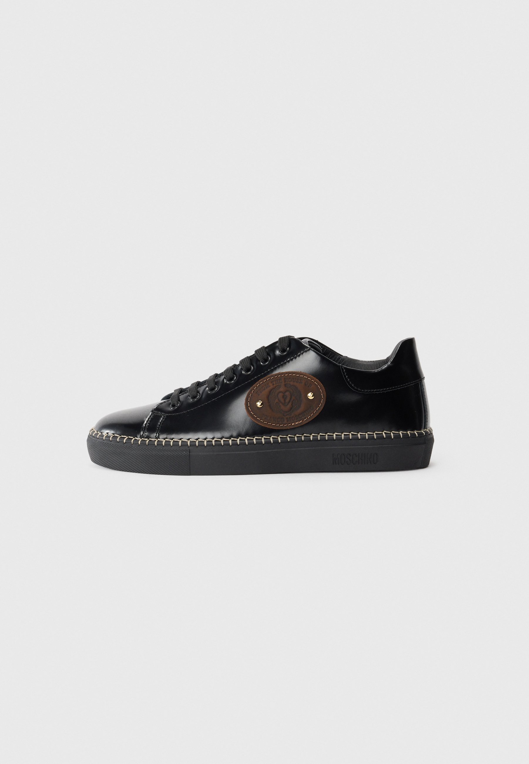 Baskets MOSCHINO - noires