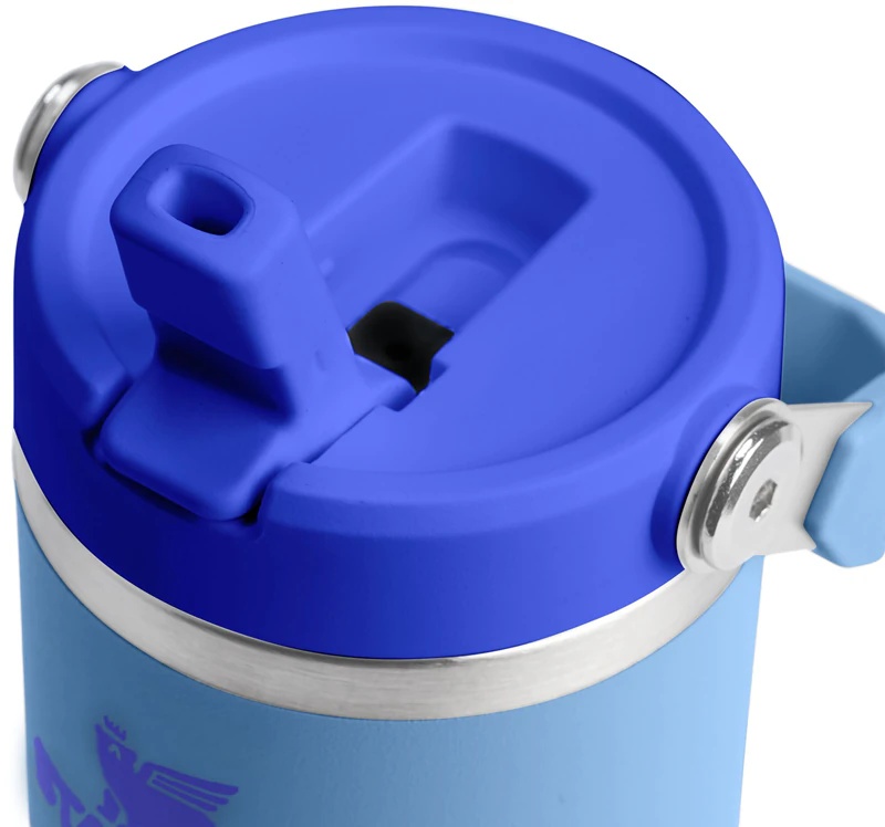 Stanley IceFlow™ Flip Straw 2.0 termosa pudele ar nerūsējošā tērauda vāciņu