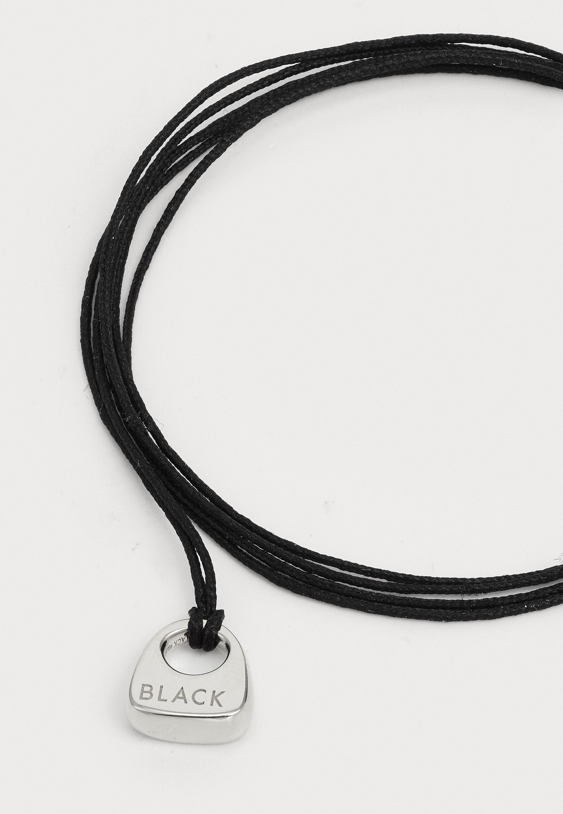 Maria Black kettingen