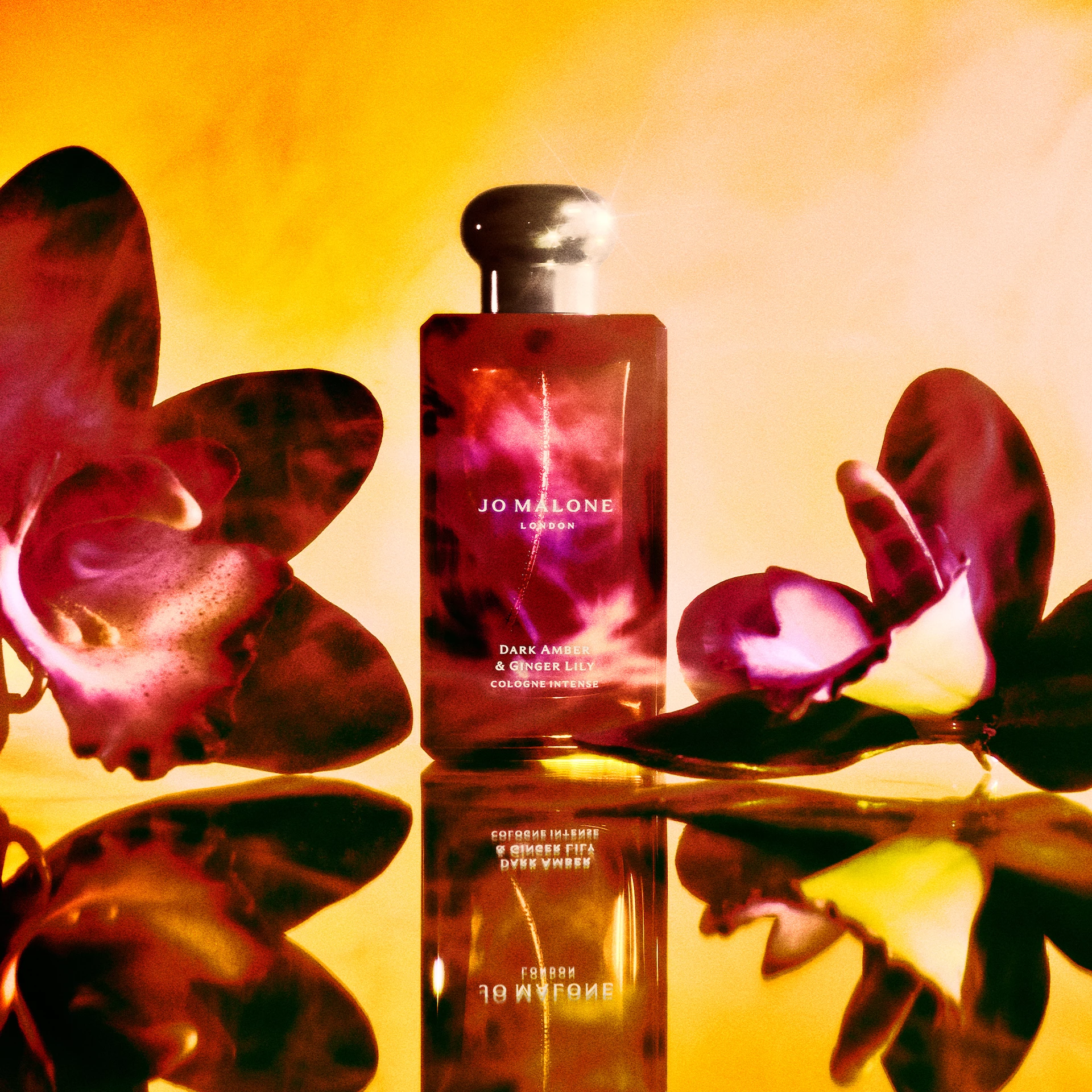 Mirisna svijeća s mirisom tamnog jantara i đumbira ljiljana 200 g - Jo Malone London