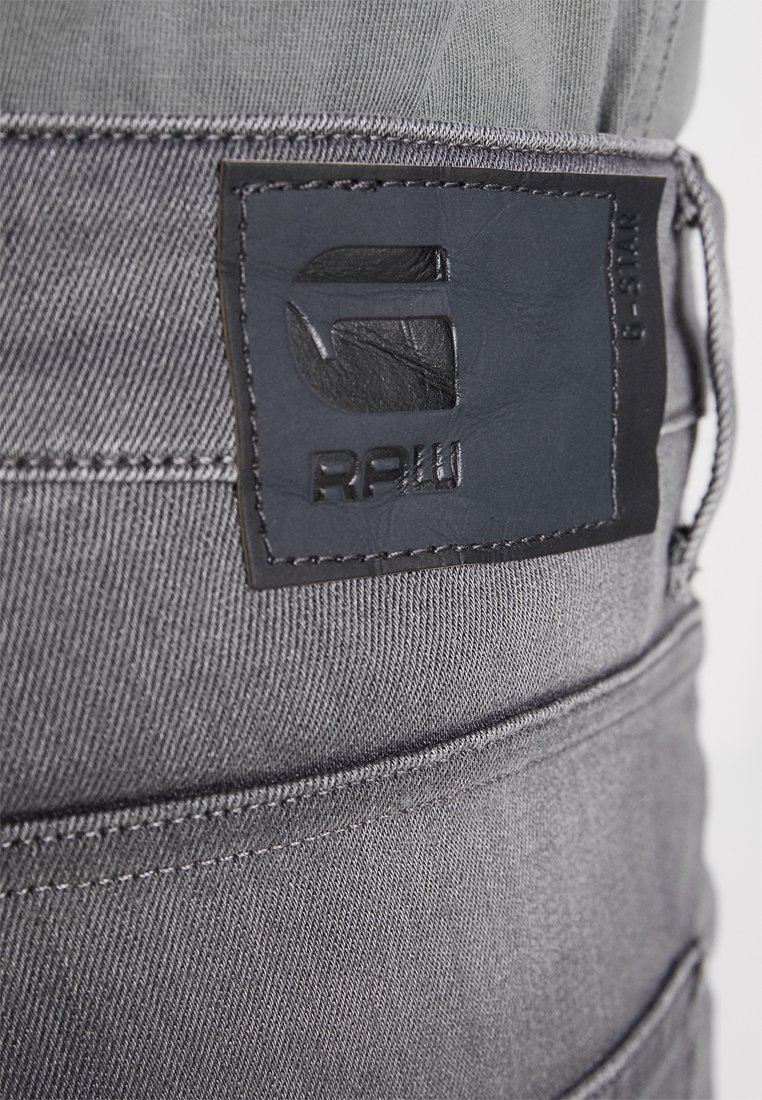 G-STAR REVEND SKINNY - Jeans Skinny Fit - grigio slander superstech