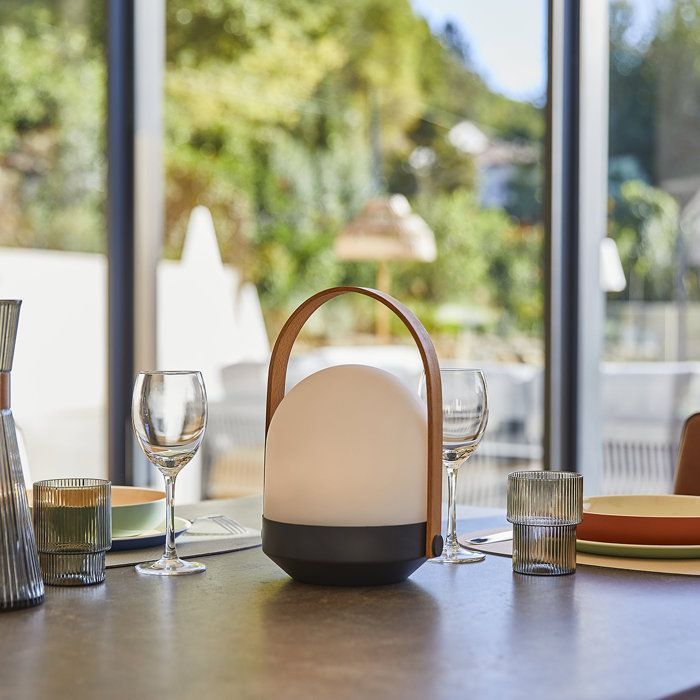 Lampada portatile senza fili LUMISKY AURA - LED bianco caldo dimmerabile - manico in bambù - ricaricabile - altezza 27 cm