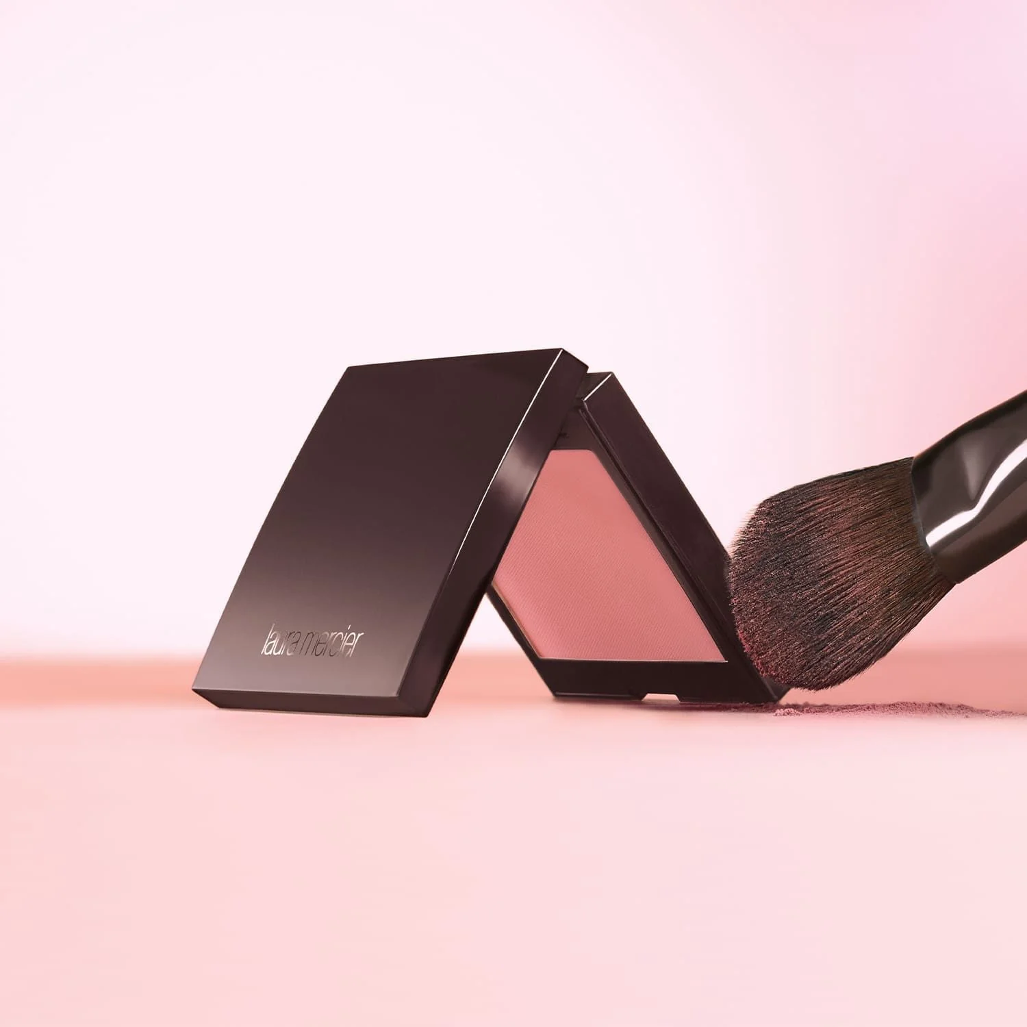 Blush Blush Colour Infusion - Fard compatto