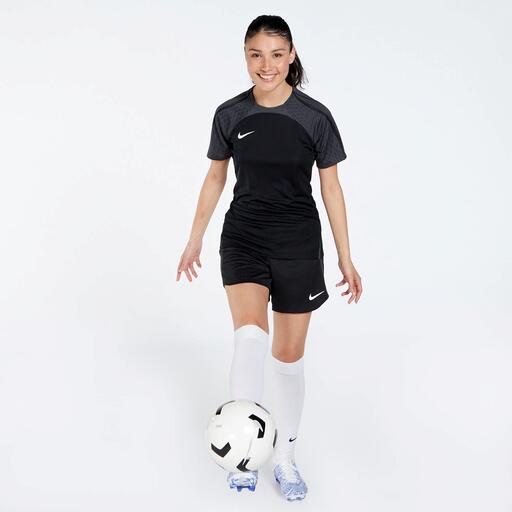  Nike Strike