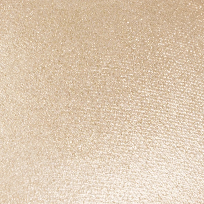Daugiafunkcis „Inglot Soft Sparkler“ veido ir kūno švytėjimo suteikiantis pieštukas