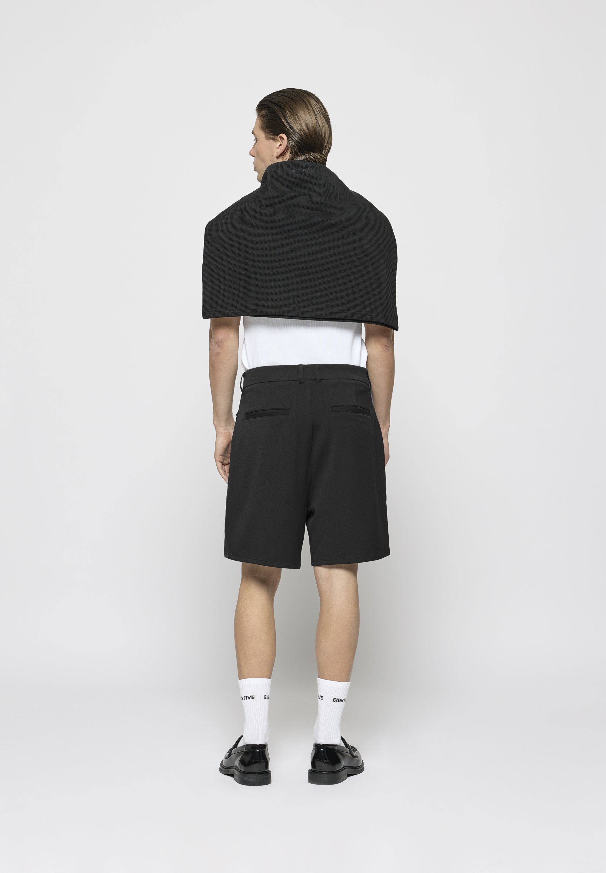 EIGHTYFIVE REGULAR TAILORED UNISEX - Shorts - zwart