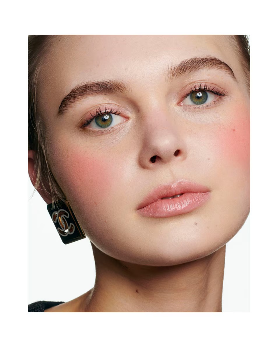 CHANEL JOUES CONTRAST INTENSE KREMA U PUDERASTOM RUMENILU