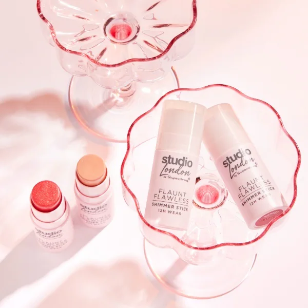 Stick strălucitor Studio London Flaunt Flawless Shimmer, apus de soare