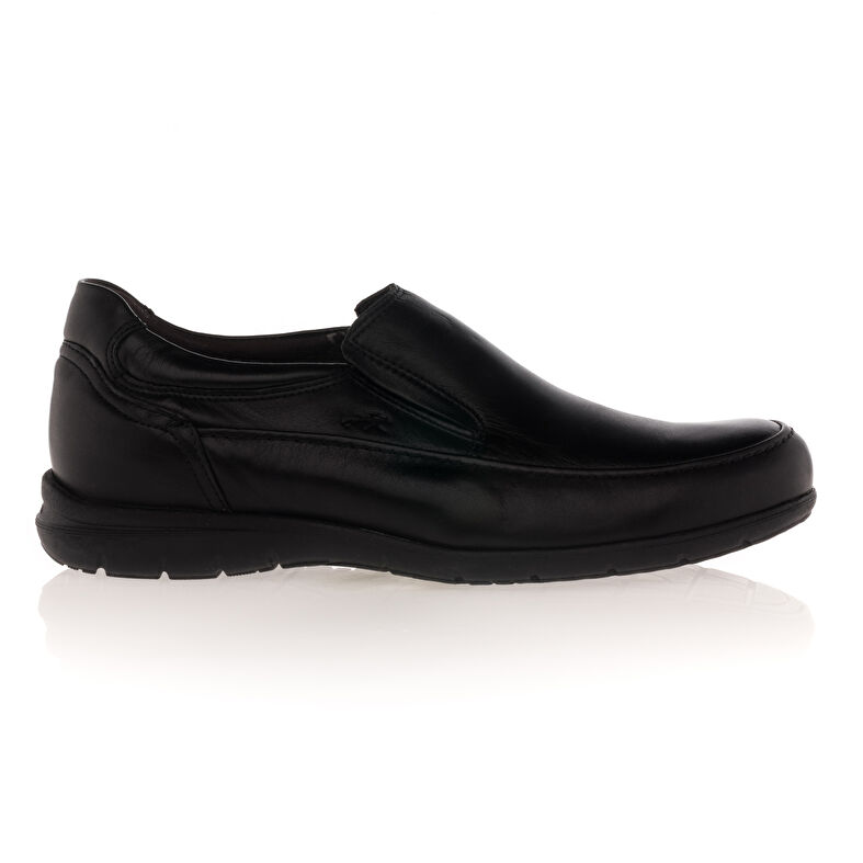  Miesten mustat loaferit/veneilykengät